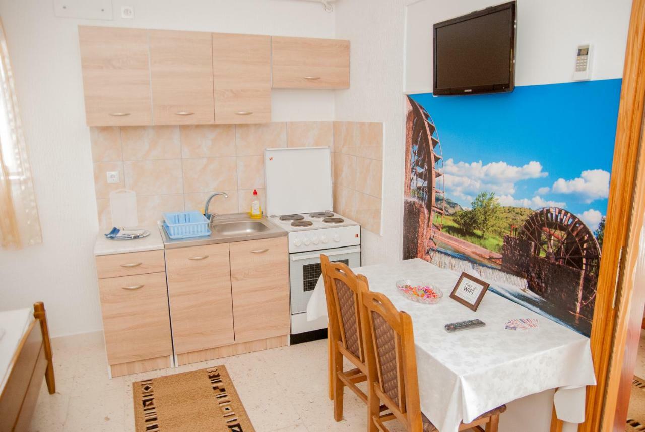 Apartment Slobo Требинє Екстер'єр фото
