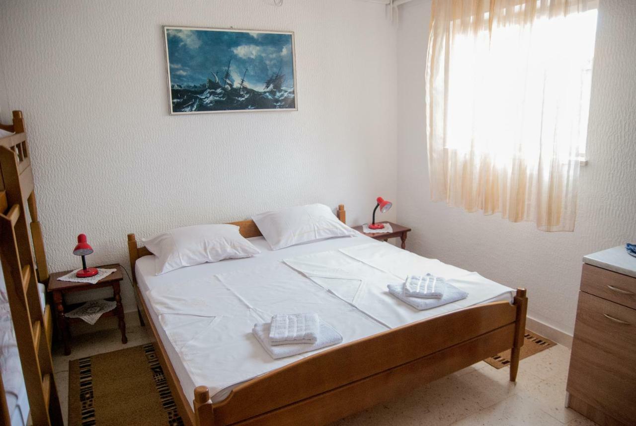 Apartment Slobo Требинє Екстер'єр фото