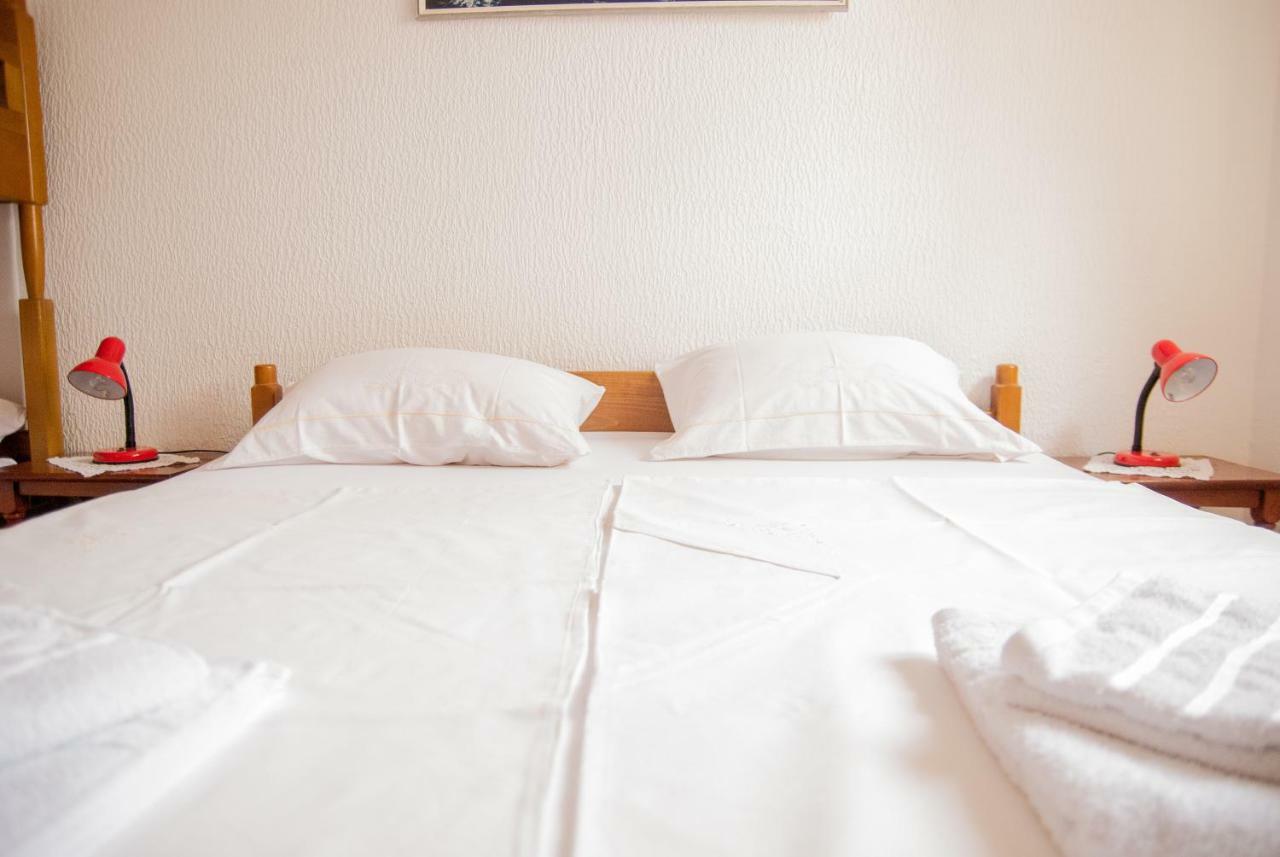 Apartment Slobo Требинє Екстер'єр фото